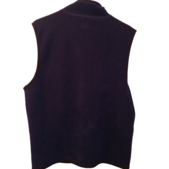 ⛄GAP Fleece Vest⛄ - Picture 3 of 3